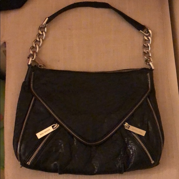 Michael Kors Zipper Shoulder bag. - Picture 2 of 5